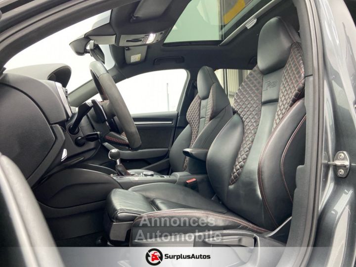 Audi RS3 (3) 25 TFSI S TRONIC QUATTRO - 4