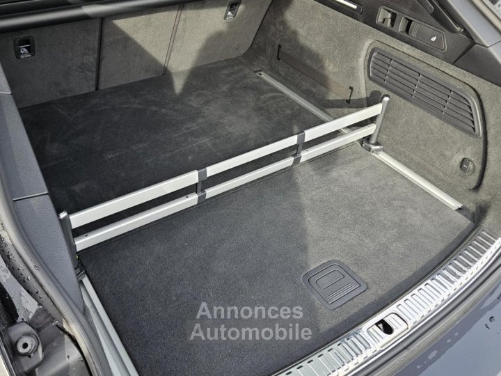 Audi RS6 AVANT Quattro 40i V8 TFSI - 600 - BVA Tiptronic BREAK véhicule Français - 23