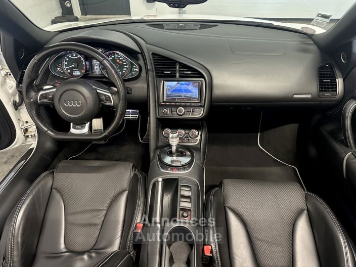 Audi R8 Spyder V10 52 FSI 525ch Quattro R-Tronic6 - 8