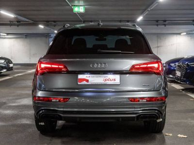 Audi Q5 50 TFSI e quattro S line AHK ACC Pano Camera   - 4