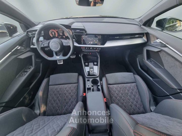 Audi A3 20 TFSI 40 Stronic S line quattro - 8