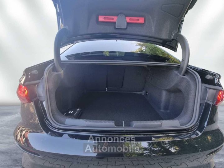 Audi A3 20 TFSI 40 Stronic S line quattro - 12
