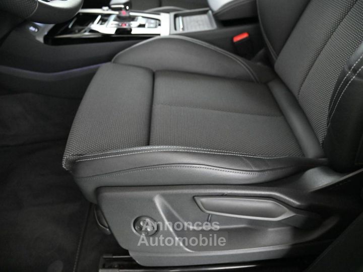 Audi Q5 50 TFSIe quattro S-Line%2B MATRIX/MMI%2B/PANO/19 - 29