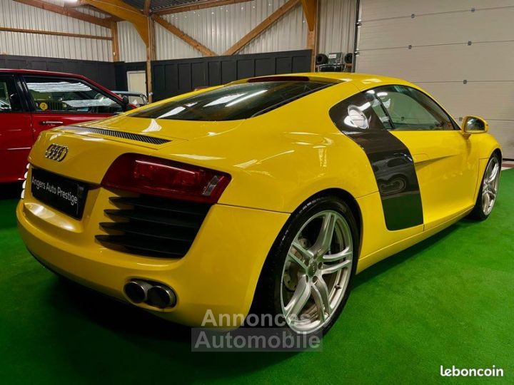 Audi R8 V8 42 FSI 420 Quattro R-Tronic - 3