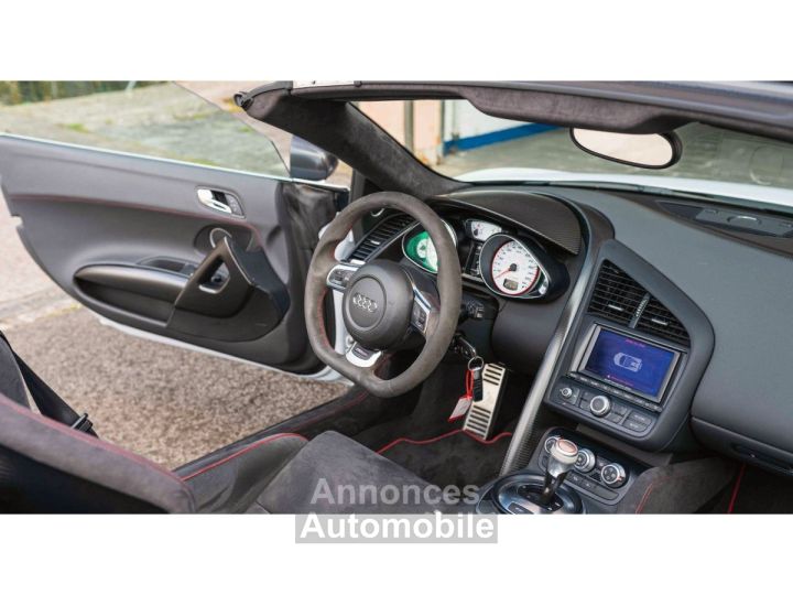 Audi R8 Spyder GT 52 FSI quattro 182/333 - 11
