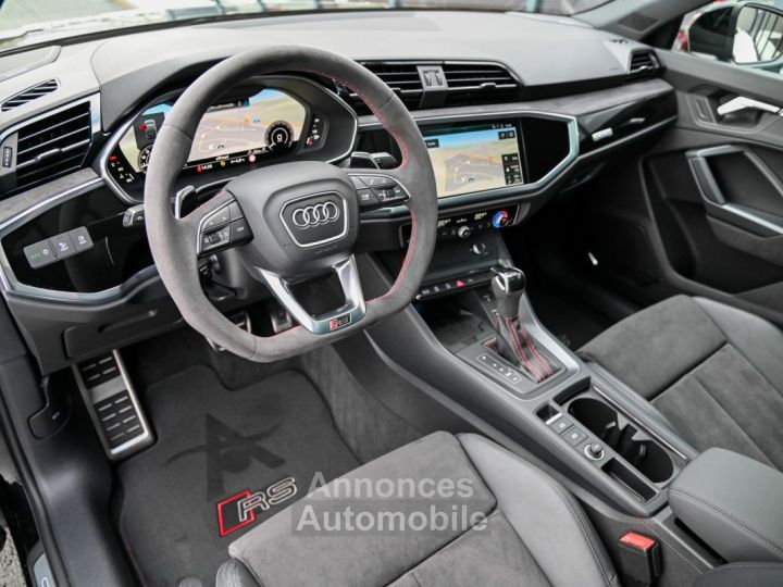 Audi RS Q3 RSQ3 Sportback 25 TFSI RS-Design - 9