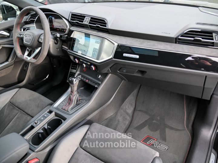 Audi RS Q3 RSQ3 Sportback 25 TFSI RS-Design - 11