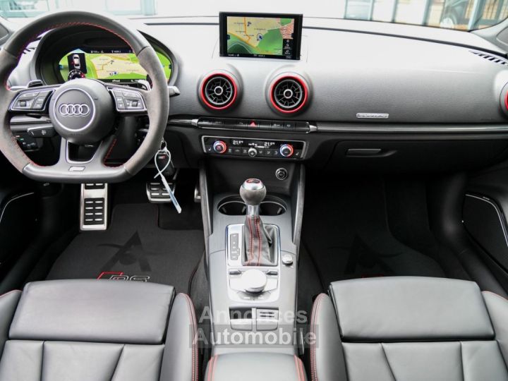 Audi RS3 Limousine 25 TFSI RS-Design - 11