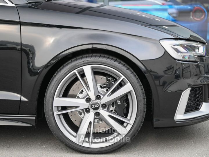 Audi RS3 Limousine 25 TFSI RS-Design - 36
