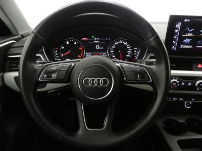 Audi A4 Avant 40 TDI 190CH BUSINESS LINE STRONIC 7   - 11