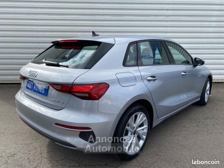 Audi A3 Sportback 35 TFSI 150ch Mild Hybrid Design S tronic 7 - 3