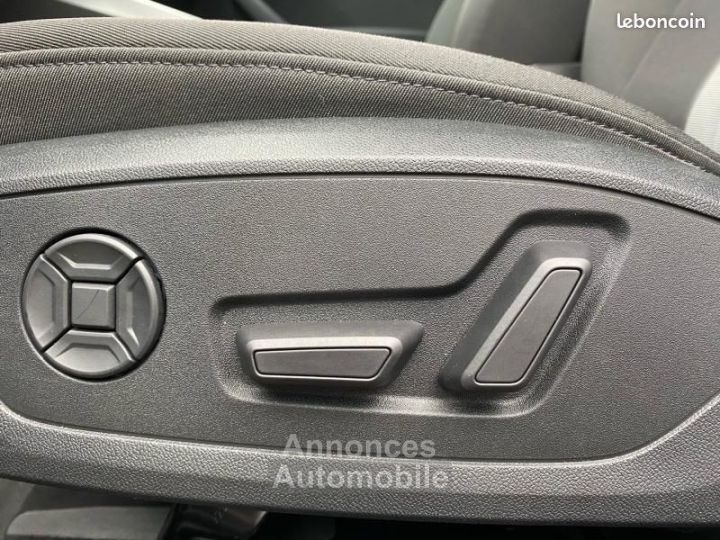 Audi A3 Sportback 35 TFSI 150ch Mild Hybrid Design S tronic 7 - 11