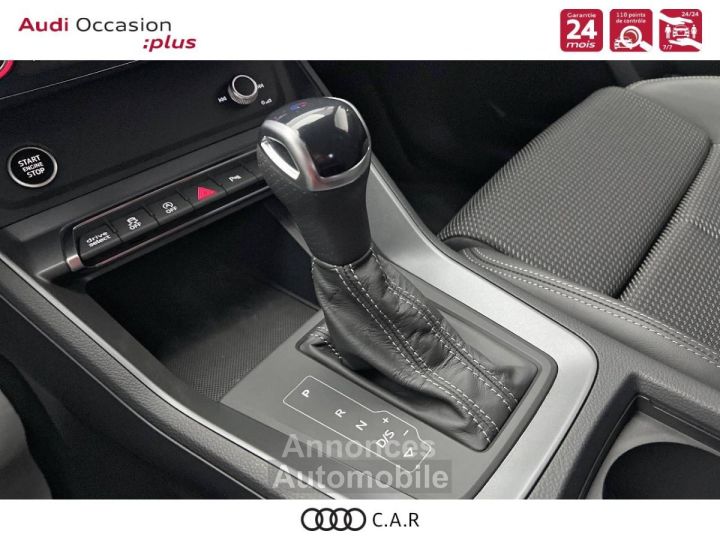Audi Q3 35 TFSI 150 ch S tronic 7 Black Edition - 13