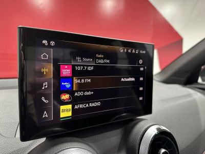 Audi Q2 35 TFSI 150 S tronic 7 S line   - 32