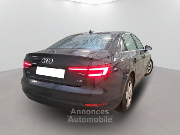 Audi A4 20 TDI 150 BUSINESS LINE S tronic 7 - 2