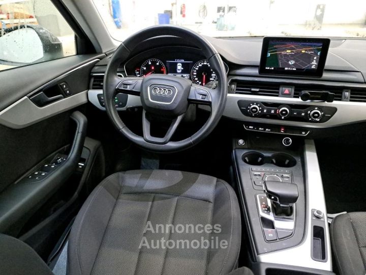 Audi A4 20 TDI 150 BUSINESS LINE S tronic 7 - 3