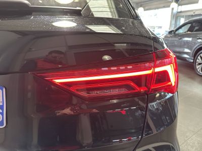 Audi Q3 35 TFSI 150 ch S tronic 7 S line   - 14