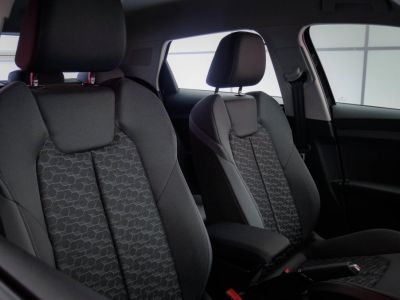 Audi A1 Sportback 30 TFSI 116 ch S tronic 7 Design   - 4