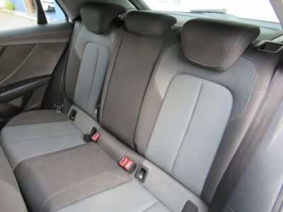 Audi Q2 14 TFSI 150CH COD BUSINESS LINE S TRONIC 7   - 9