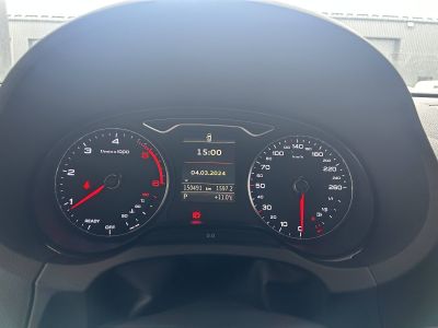 Audi A3 III 20 TDI 150ch S Line S tronic 6   - 16