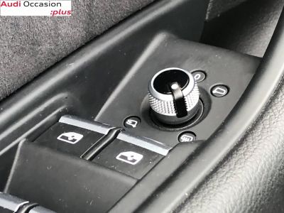 Audi A4 Avant 40 TDI 204 S tronic 7 S line   - 11