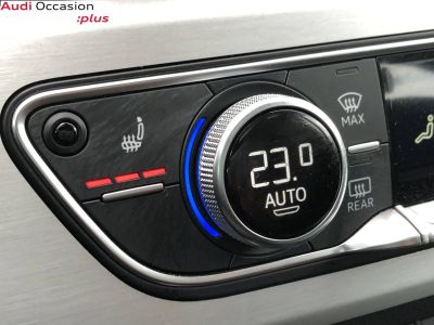 Audi A4 Avant 40 TDI 204 S tronic 7 S line   - 30