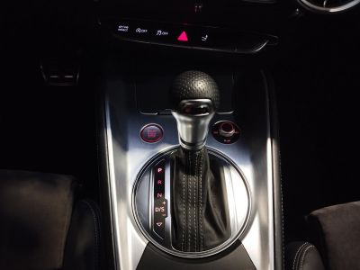 Audi TTS COUPE 20 TFSI 310 S tronic Quattro   - 17