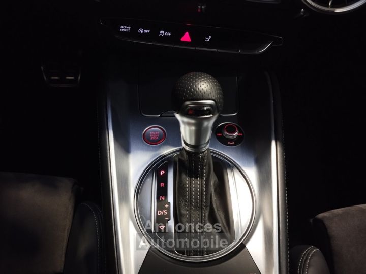 Audi TTS COUPE 20 TFSI 310 S tronic Quattro - 17