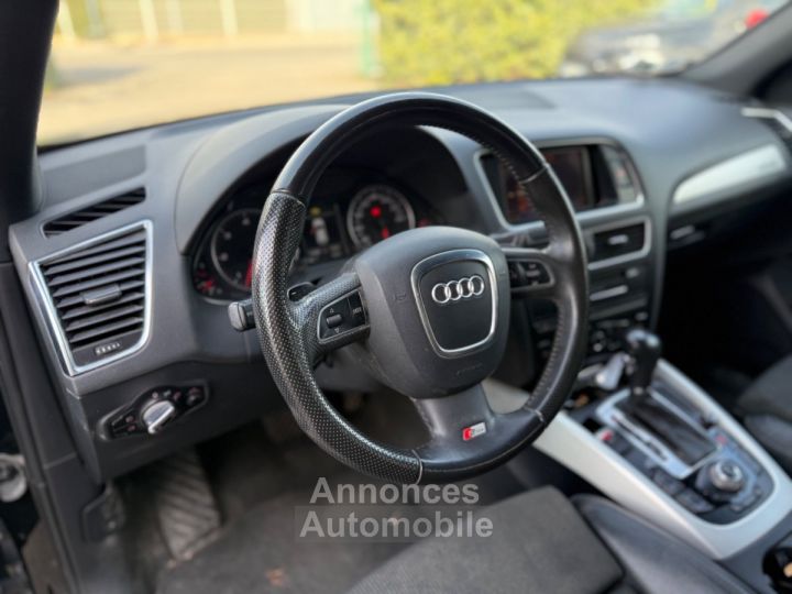 Audi Q5 V6 30 TDI 240 DPF Quattro S Line S tronic 7 - 8