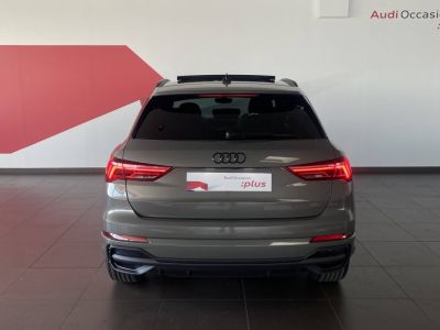Audi Q3 35 TFSI 150 ch S tronic 7 S line   - 4
