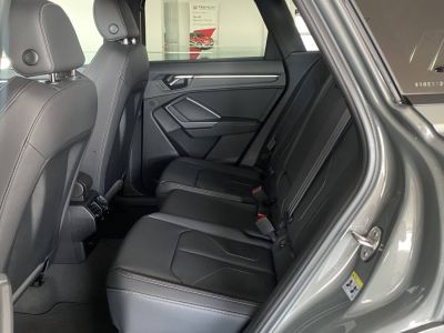 Audi Q3 35 TFSI 150 ch S tronic 7 S line   - 21