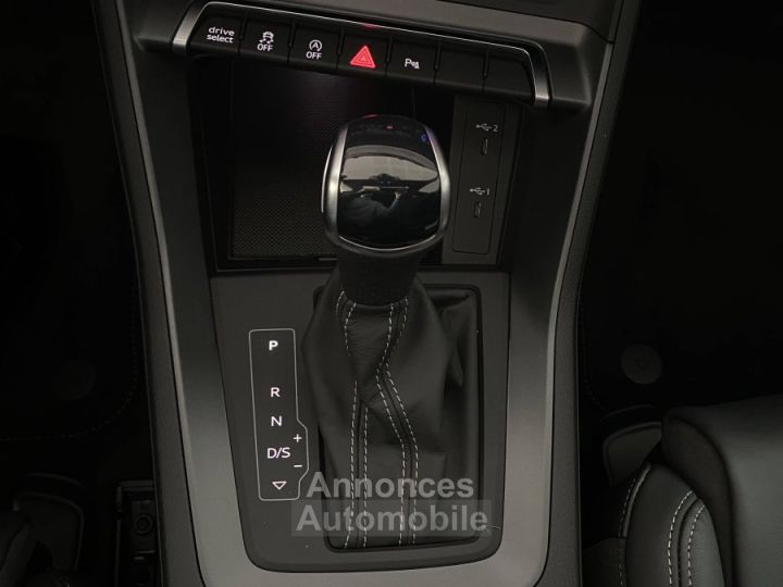 Audi Q3 35 TFSI 150 ch S tronic 7 S line - 39