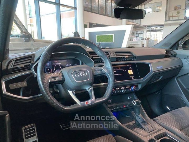 Audi Q3 Sportback qu 45 TFSI S-line%2B Matrix ACC AHK - 5