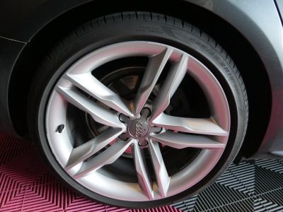 Audi A4 Avant 20 TDI 177 S Line Multitronic A   - 31