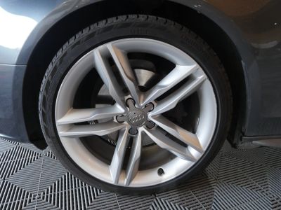 Audi A4 Avant 20 TDI 177 S Line Multitronic A   - 33