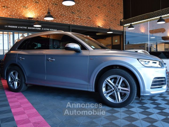 Audi Q5 20 TDI 190 S-LINE S tronic 7 Quattro - 4