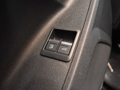 Audi Q3 Sportback 45 TFSIe 245 ch S tronic 6 S line / FULL BLACK / GARANTIE CONSTRUCTEUR 2028 / VOLANT SPORT / VIRTUAL   - 31