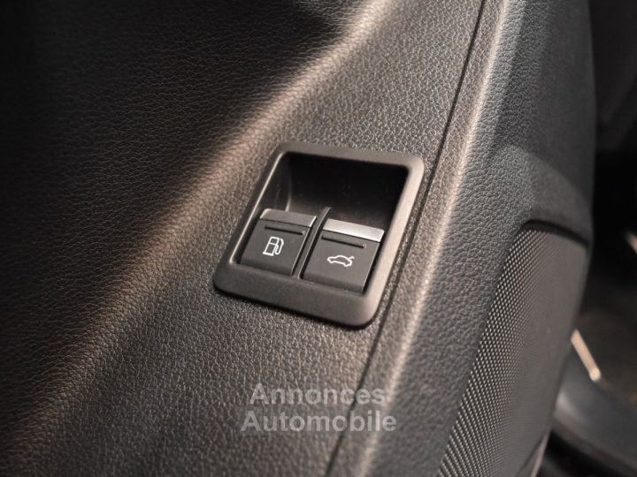 Audi Q3 Sportback 45 TFSIe 245 ch S tronic 6 S line / FULL BLACK / GARANTIE CONSTRUCTEUR 2028 / VOLANT SPORT / VIRTUAL - 31