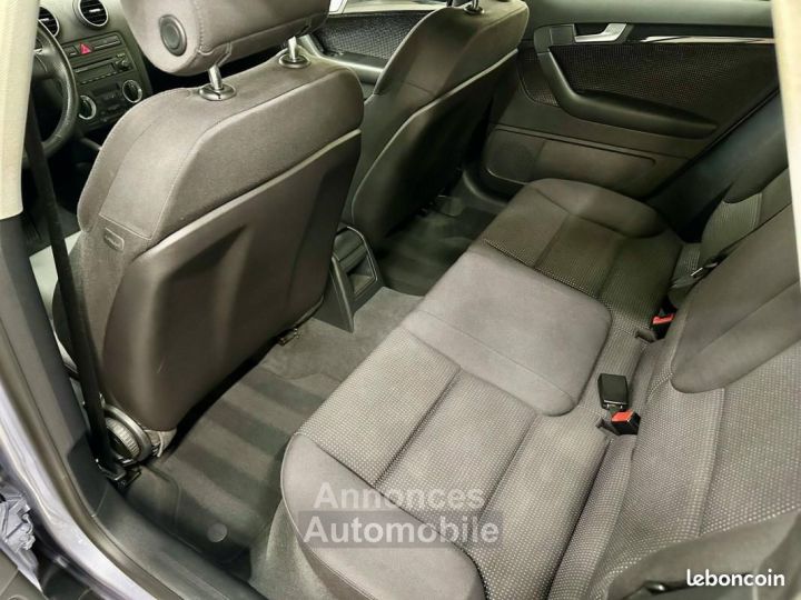 Audi A3 II 32 V6 250ch Ambition quattro S tronic 6 - 13