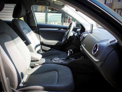 Audi A3 Sportback 14 TFSI E-TRON 204H 150 ch PHEV HYBRID DESIGN S-TRONIC BVA   - 16