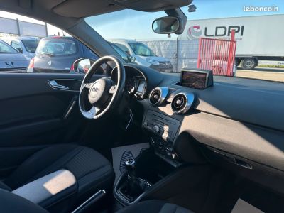 Audi A1 14 tfsi 122 cv superbe etat entretien exclusif   - 5