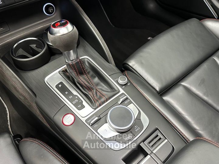 Audi RS3 Sportback 25 400 ch Full Options / Origine France / BO / Keyless / Suivi / TO - 15