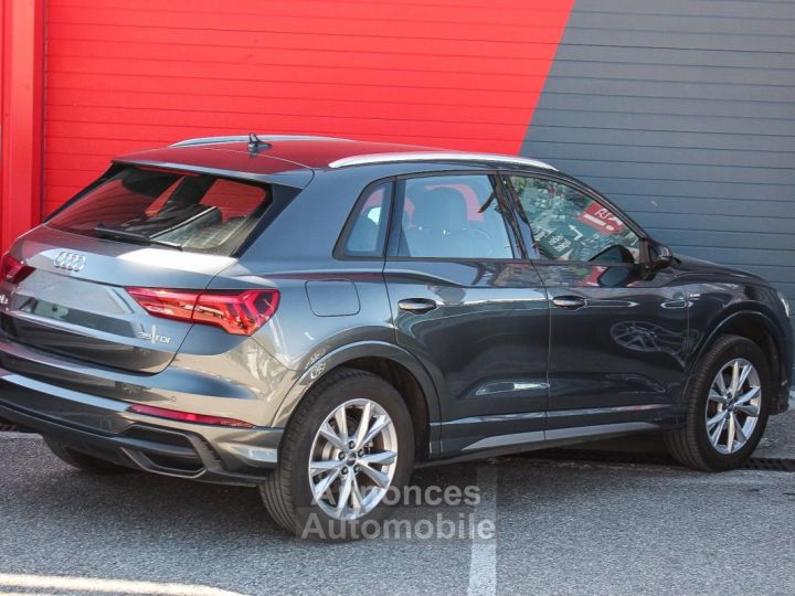 Audi Q3 20 35 TDI 150 S-tronic S Line SELLERIE CUIR - 2