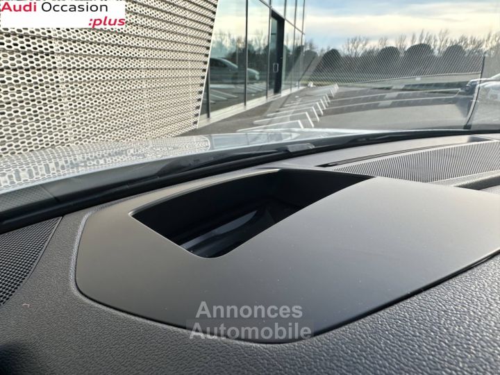 Audi A3 Sportback 35 TFSI Mild Hybrid 150 S tronic 7 S line - 28