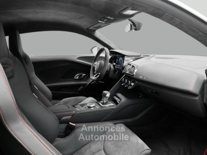 Audi R8 GT V10 GT 52 FSI 620 S tronic 7 RWD - 8