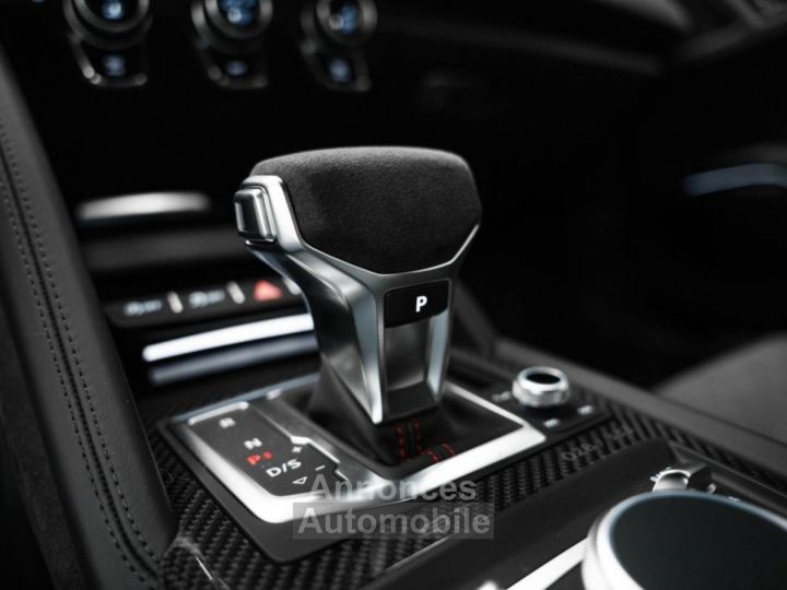 Audi R8 GT V10 GT 52 FSI 620 S tronic 7 RWD - 12