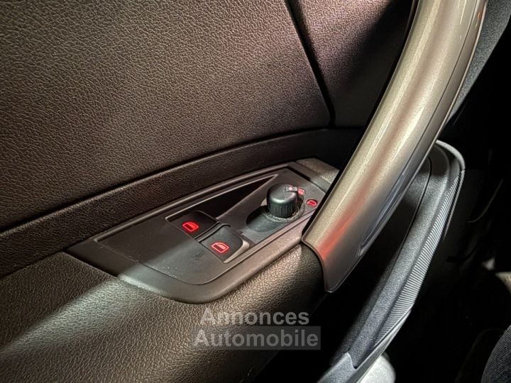 Audi A1 Sportback 12 TFSI Attraction 5d 63kW - 24