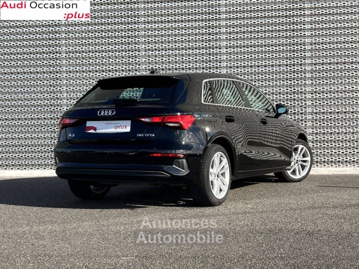 Audi A3 Sportback 35 TFSI Mild Hybrid 150 S tronic 7 Design - 6