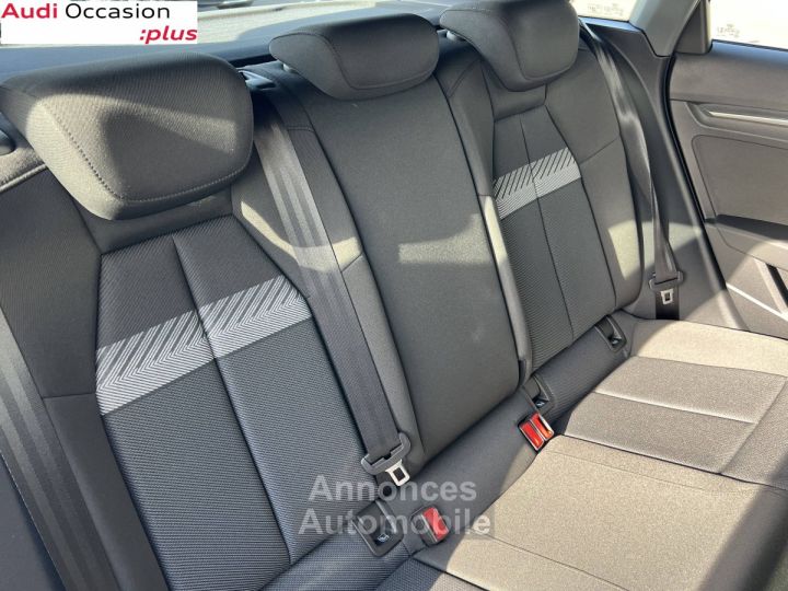 Audi A3 Sportback 35 TFSI Mild Hybrid 150 S tronic 7 Design - 8