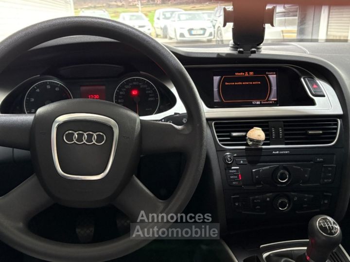 Audi A4 Ambition Luxe 120 ch 18 TFSI Radar AV/AR ~ Clim Auto ~ Bluetooth - 10
